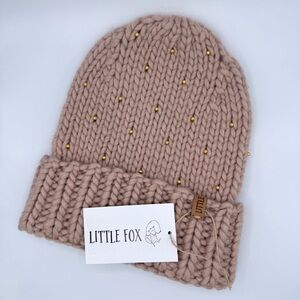 Handmade Chunky Beanie — Thick Knit Hat, Warm Winter Accessory (Beige)